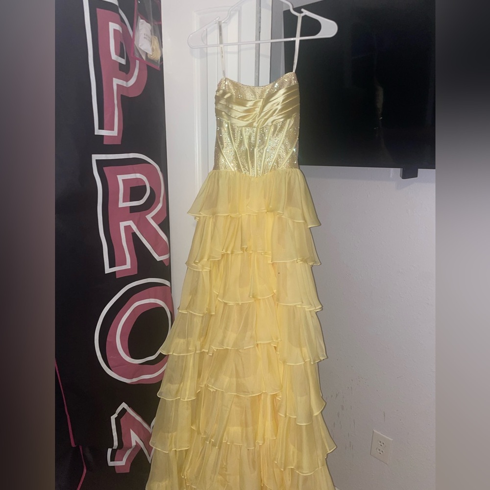 Sherri Hill Light Yellow Prom Dress, Size 2